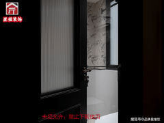 耽搁按合同款0.1%/日赔